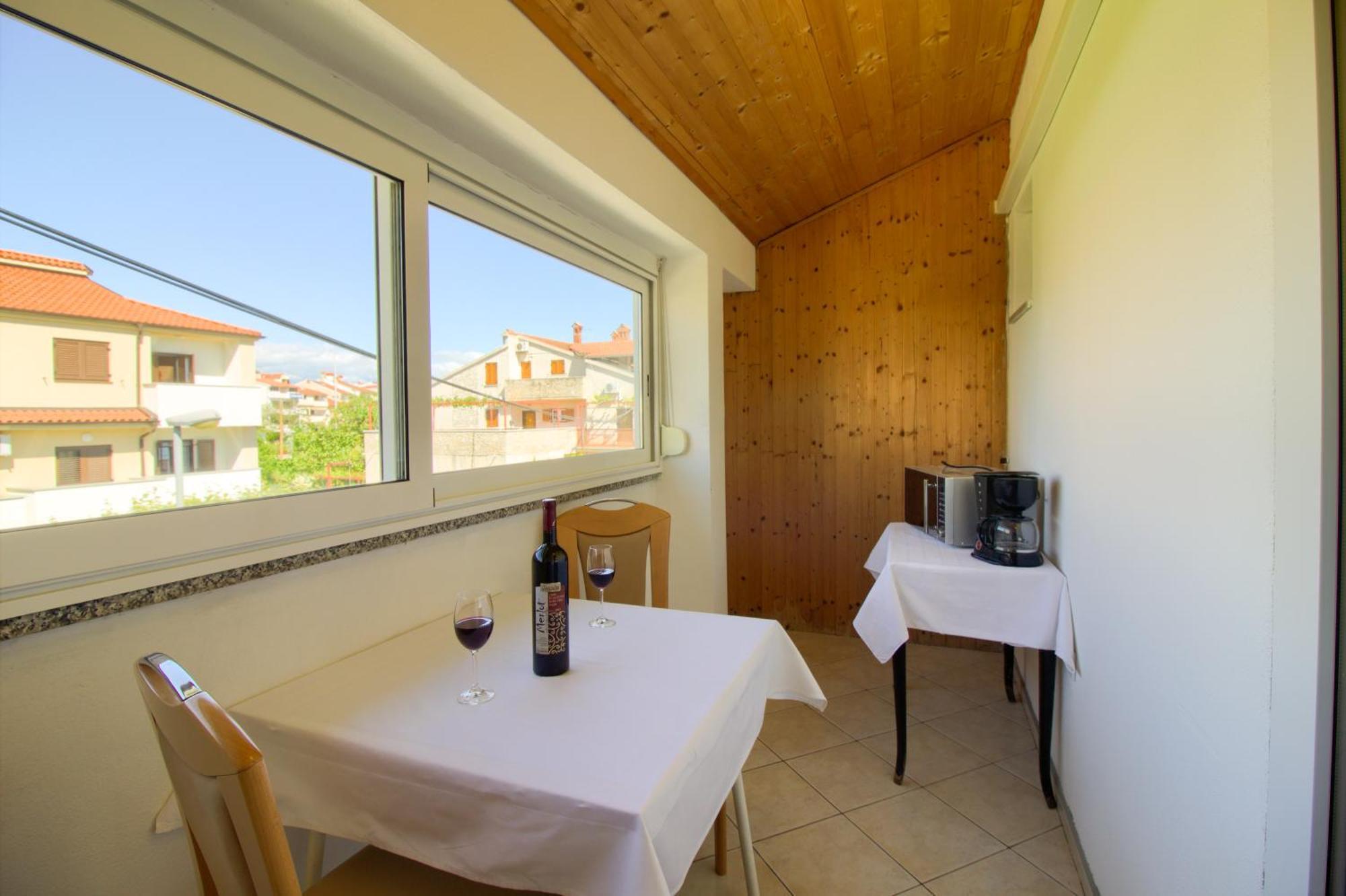 Sosic Ii Apartment